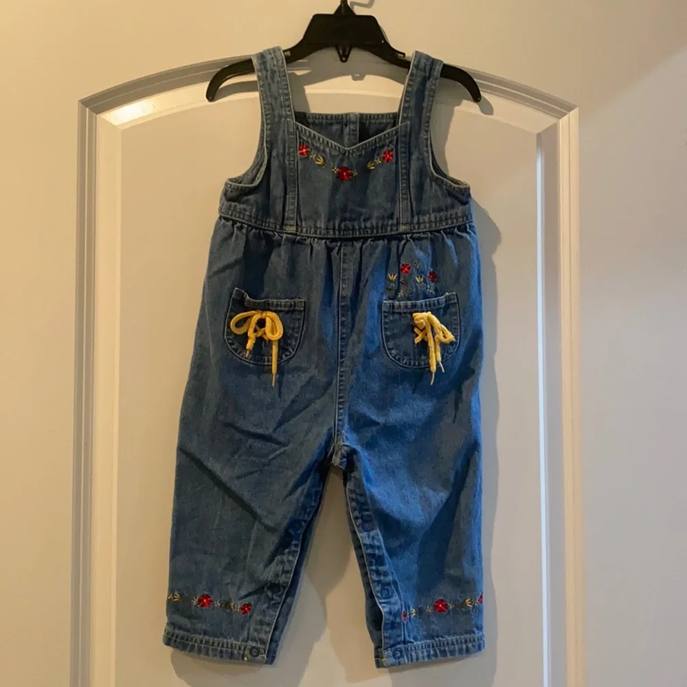 BusterBrown Jean Outfit